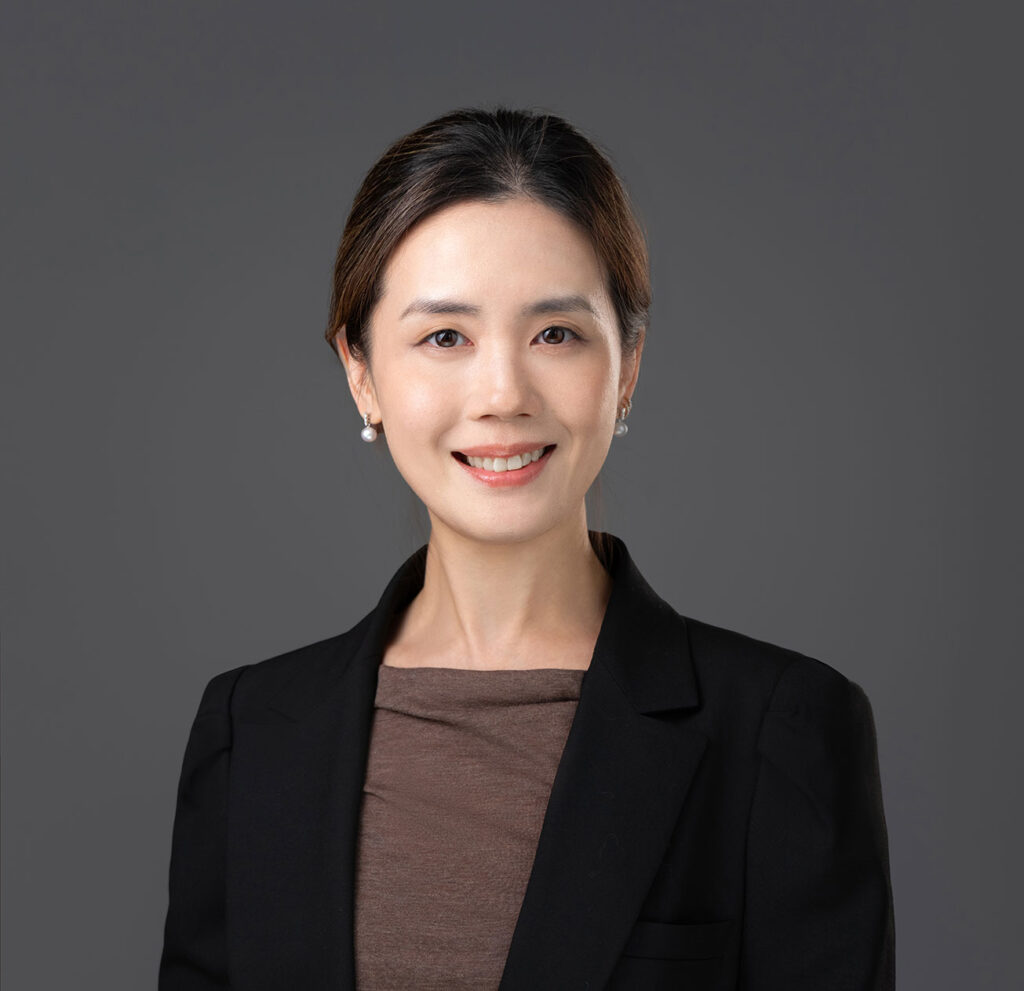 Expert Sarah Chen
